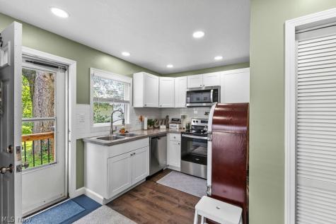 2610 7th Street Cuyahoga Falls OH 44221