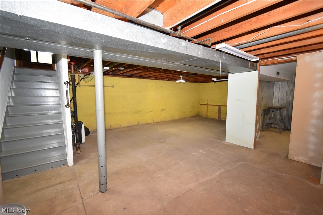 24354 S Oxford Oval North Olmsted OH 44070