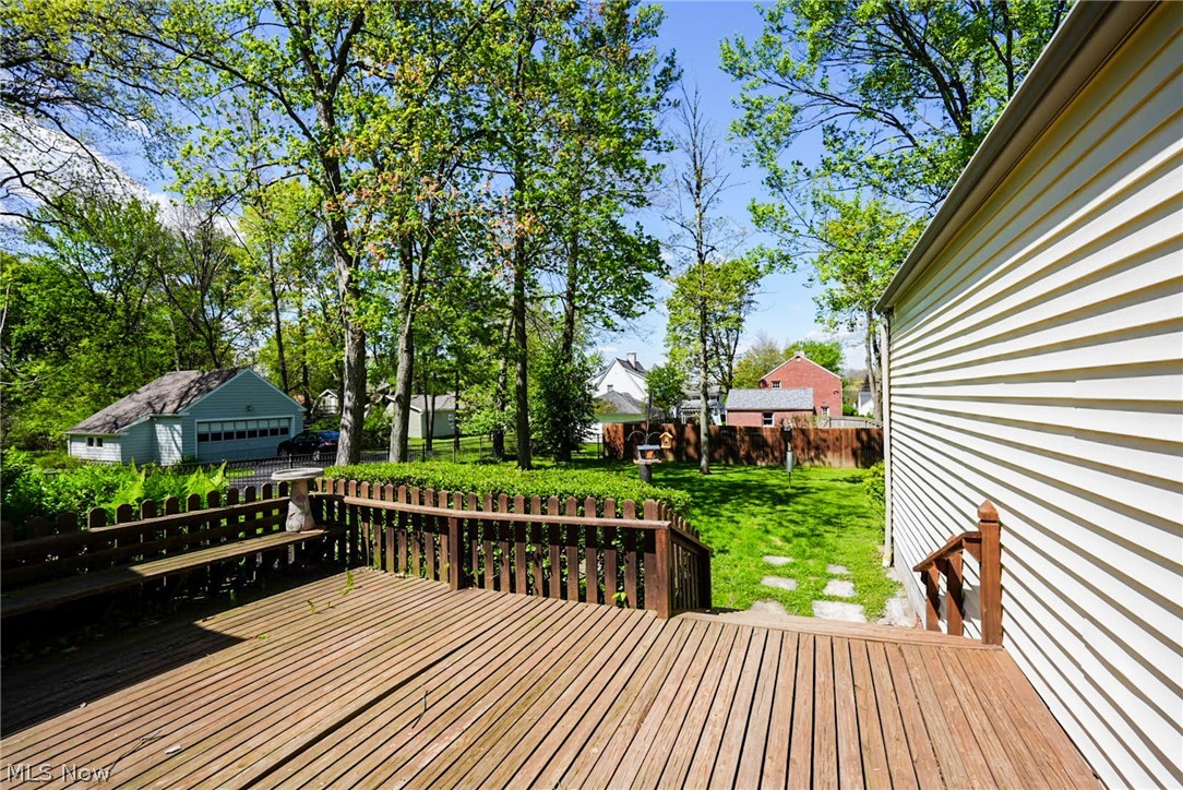 7224 Oak Drive Poland OH 44514