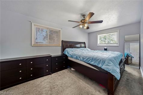 1218 E 346th Street Eastlake OH 44095