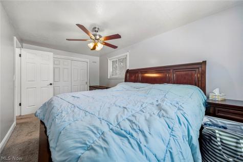 1218 E 346th Street Eastlake OH 44095