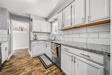 1218 E 346th Street Eastlake OH 44095