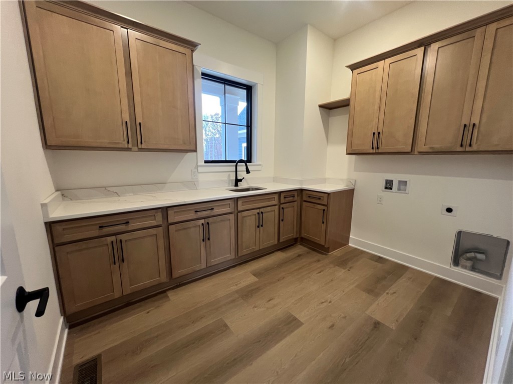 855 Club Drive W Aurora OH 44202