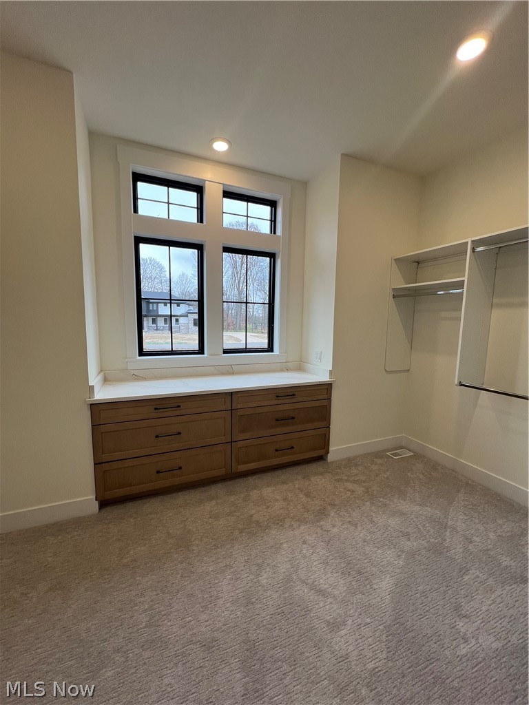 855 Club Drive W Aurora OH 44202