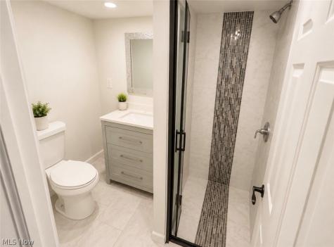 38155 Aurora Road Solon OH 44139