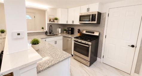 38155 Aurora Road Solon OH 44139