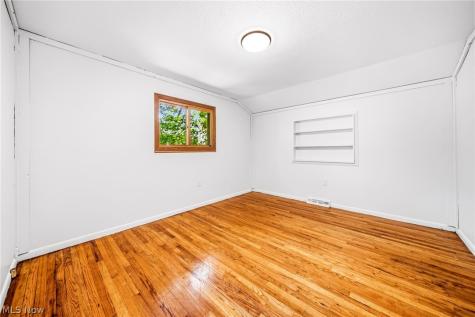 11111 Abbey Road North Royalton OH 44133