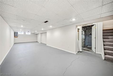 11111 Abbey Road North Royalton OH 44133