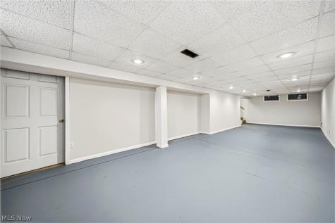 11111 Abbey Road North Royalton OH 44133