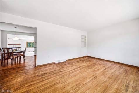 11111 Abbey Road North Royalton OH 44133