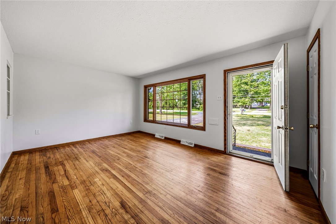 11111 Abbey Road North Royalton OH 44133