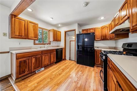 11111 Abbey Road North Royalton OH 44133
