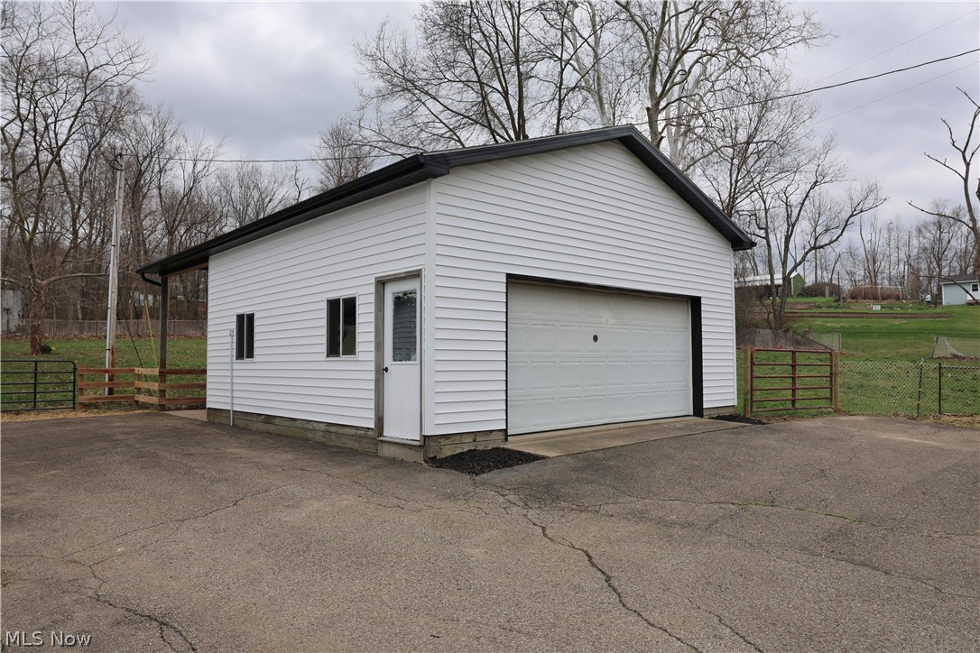 10441 Township Road 262 Millersburg OH 44654