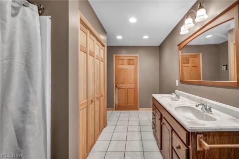 434 Us Highway 224 Sullivan OH 44880