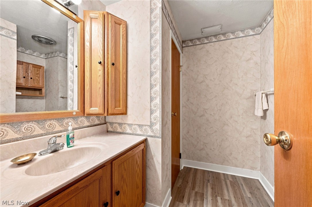 222 Kenwick Drive Northfield OH 44067