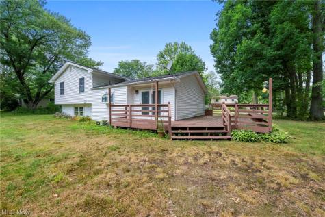 222 Kenwick Drive Northfield OH 44067