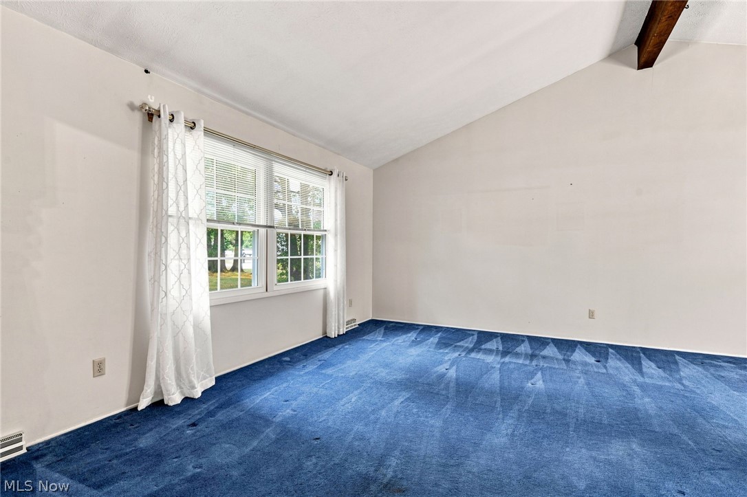 222 Kenwick Drive Northfield OH 44067
