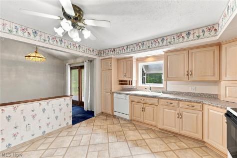 222 Kenwick Drive Northfield OH 44067