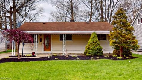 4790 Robinwood Drive Mentor OH 44060