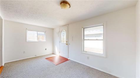 4790 Robinwood Drive Mentor OH 44060