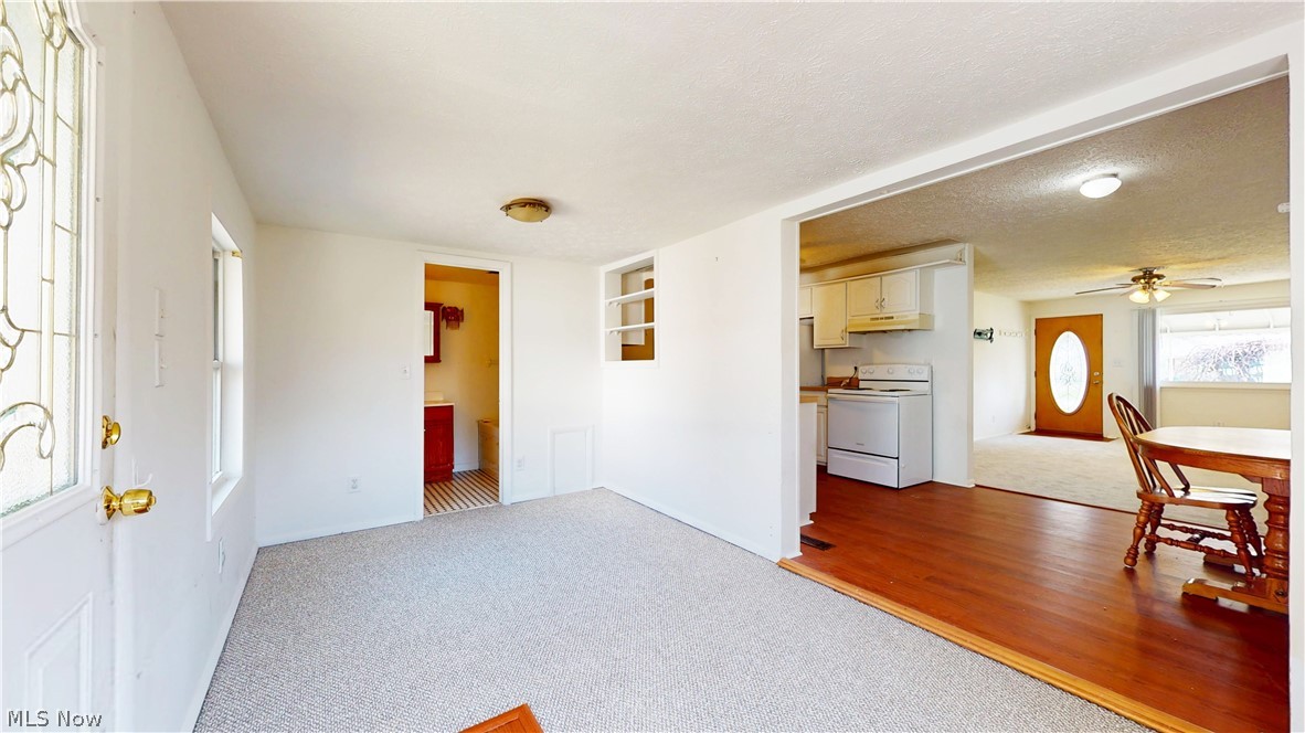 4790 Robinwood Drive Mentor OH 44060