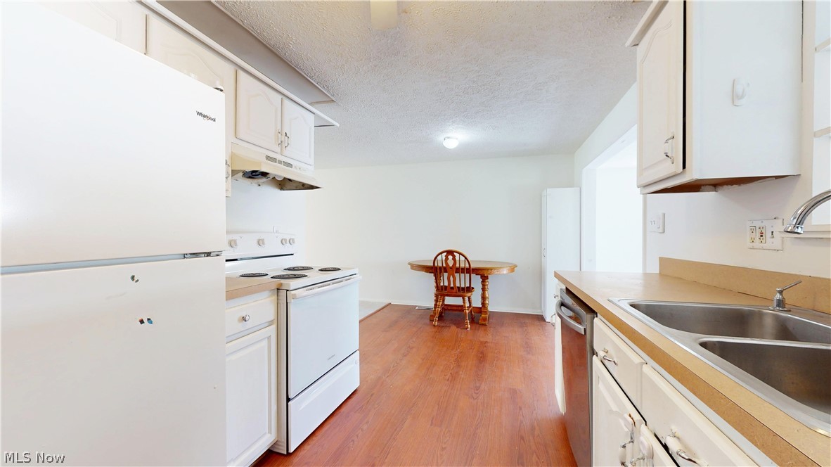 4790 Robinwood Drive Mentor OH 44060