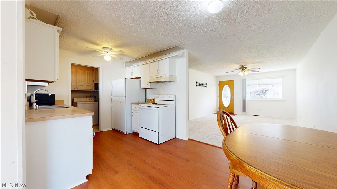 4790 Robinwood Drive Mentor OH 44060