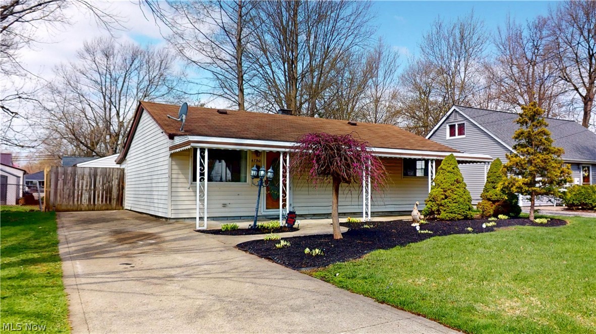 4790 Robinwood Drive Mentor OH 44060
