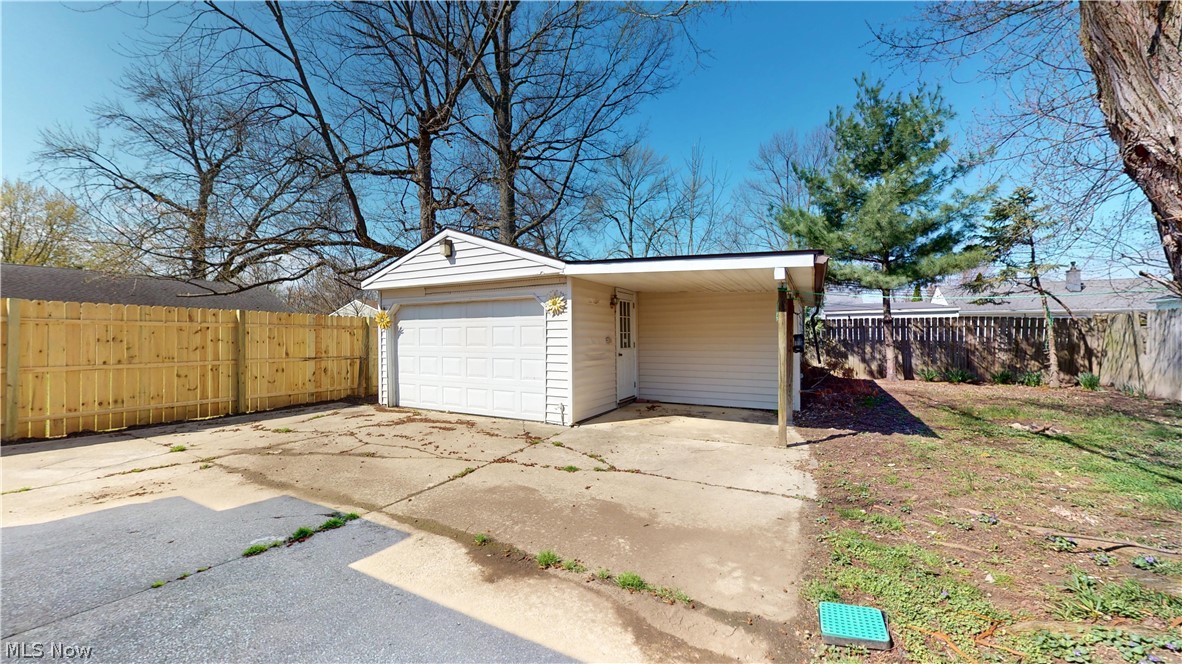 4790 Robinwood Drive Mentor OH 44060