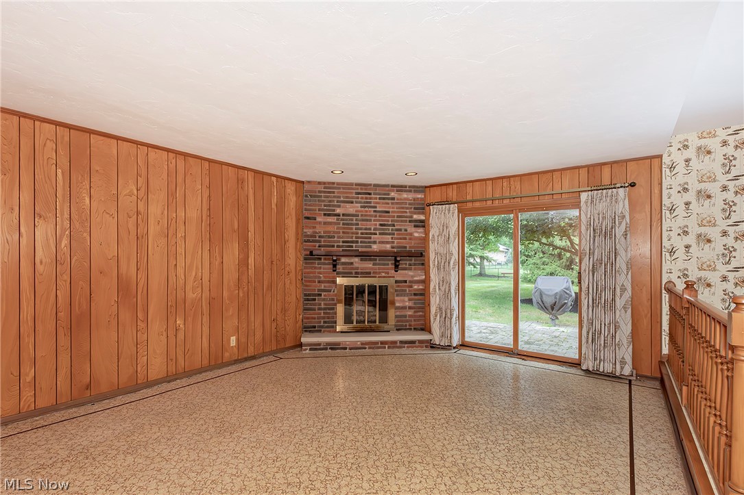 596 Jefferson Drive Highland Heights OH 44143