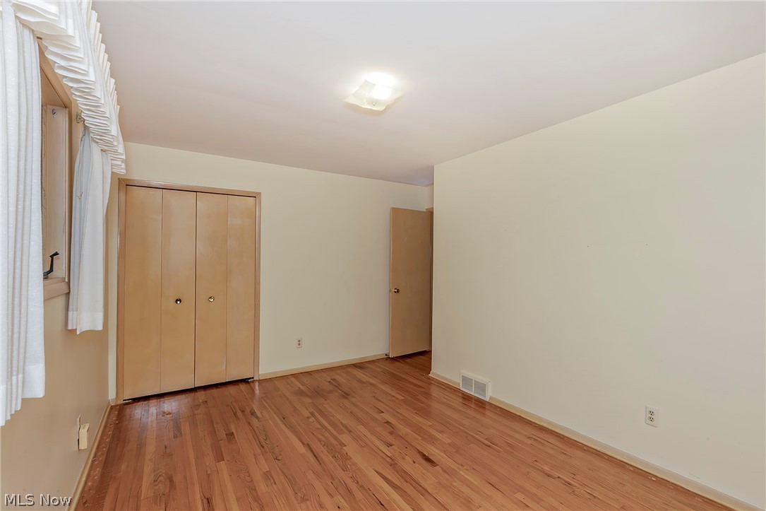 596 Jefferson Drive Highland Heights OH 44143