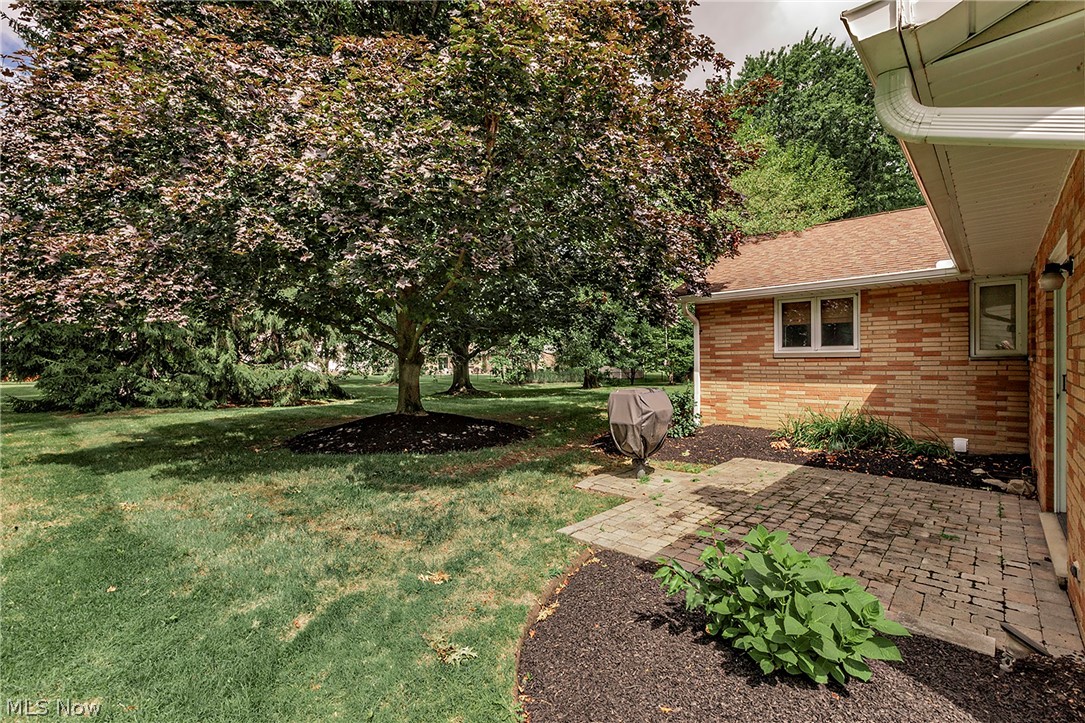 596 Jefferson Drive Highland Heights OH 44143