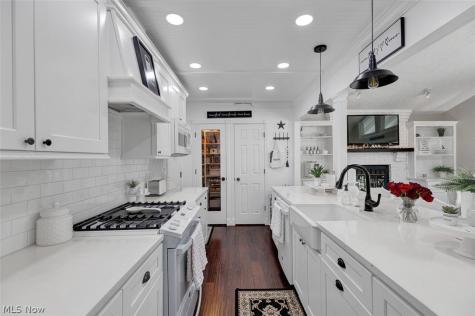 7243 Adkins Road Mentor OH 44060