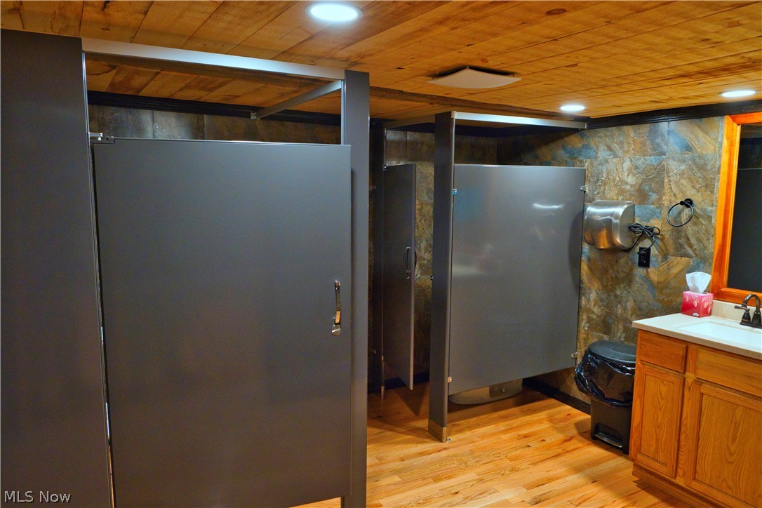 5984 W South Range Road North Lima OH 44452