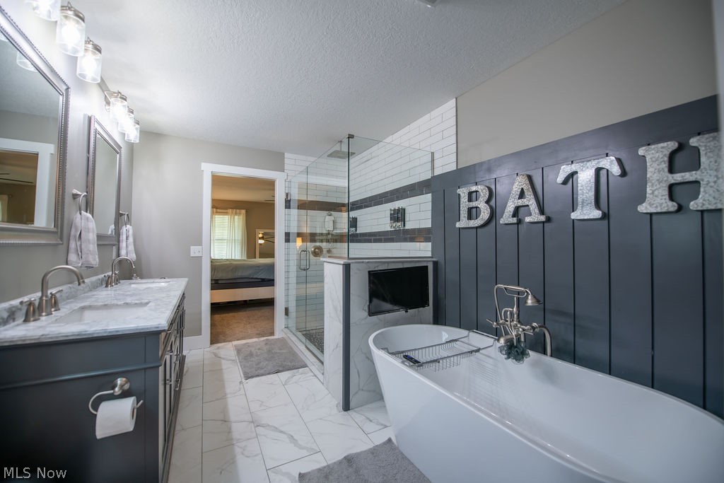 2491 Queensbury Road Alliance OH 44601