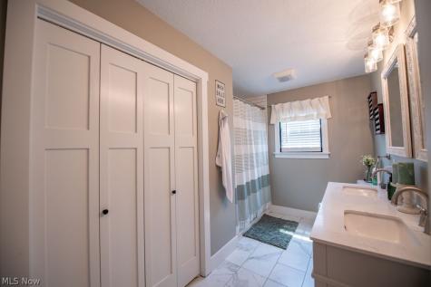 2491 Queensbury Road Alliance OH 44601