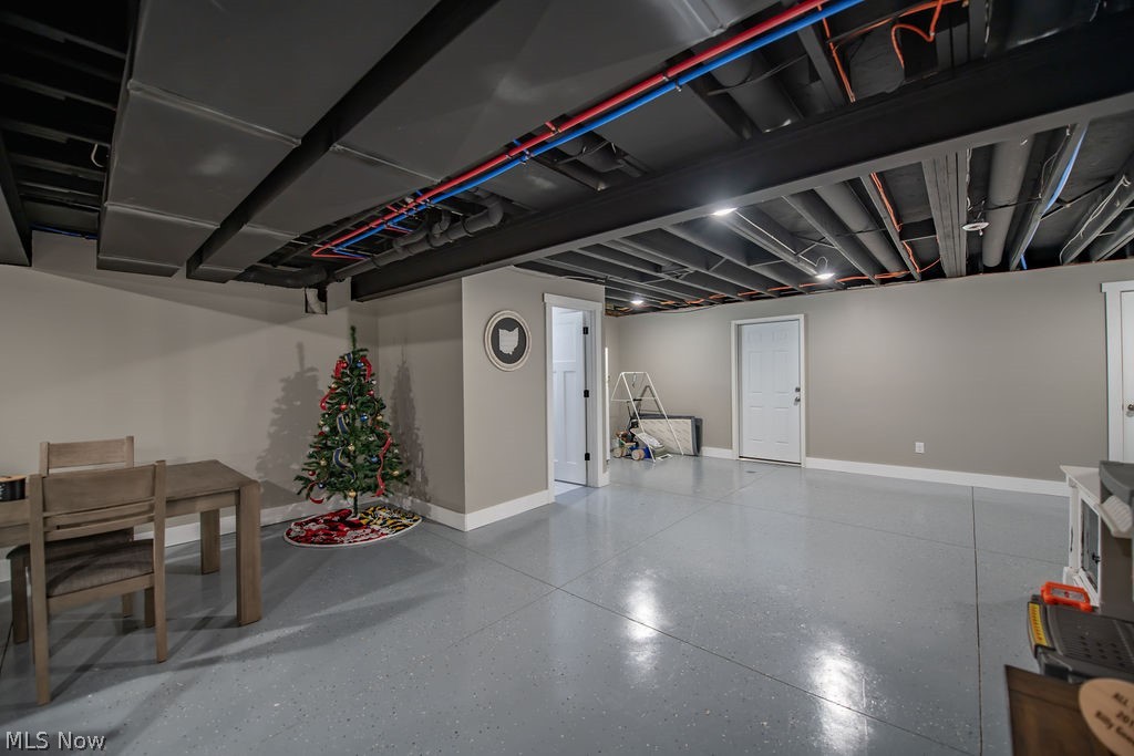2491 Queensbury Road Alliance OH 44601