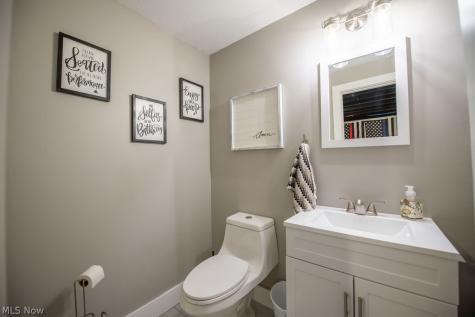 2491 Queensbury Road Alliance OH 44601