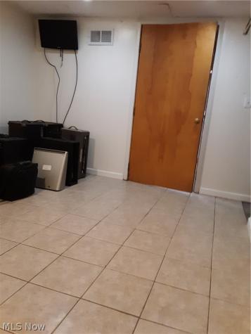 4313 Prasse Road South Euclid OH 44121