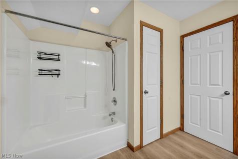 9842 Johnnycake Ridge Road Mentor OH 44060