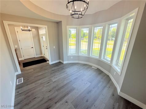 2048 Forest Drive Eastlake OH 44095