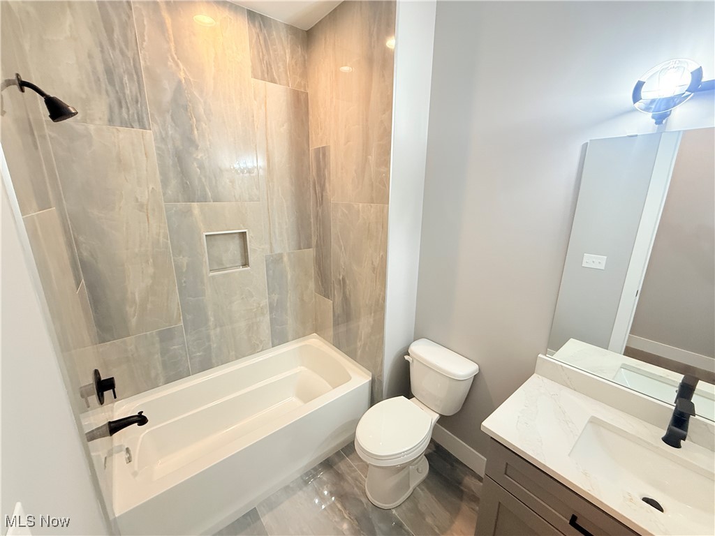 2048 Forest Drive Eastlake OH 44095