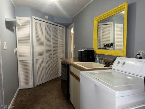858 Independence Avenue Akron OH 44310
