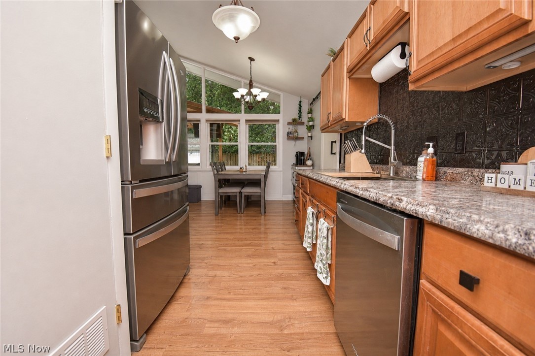 525 Abbyshire Drive Berea OH 44017