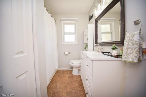 525 Abbyshire Drive Berea OH 44017
