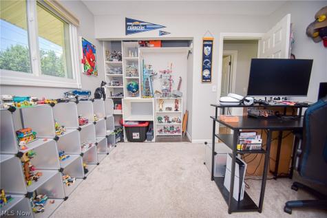 525 Abbyshire Drive Berea OH 44017