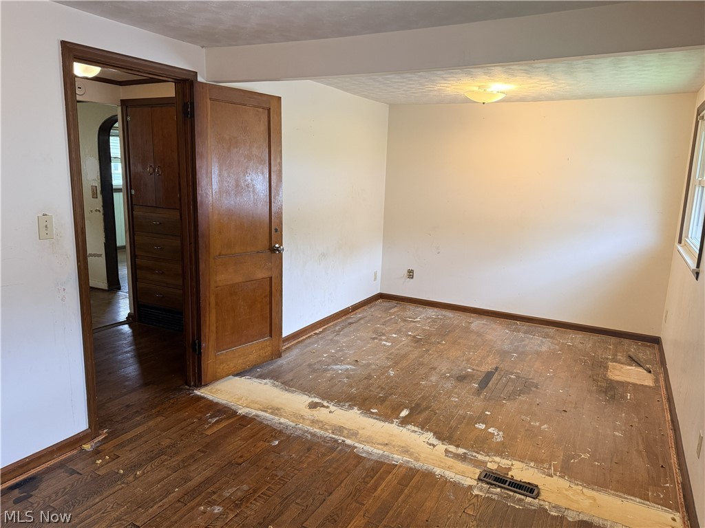 630 Cedar Lane NW New Philadelphia OH 44663