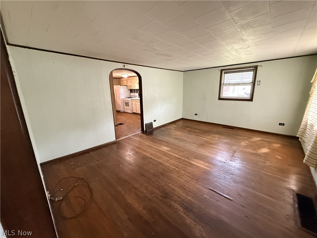 630 Cedar Lane NW New Philadelphia OH 44663