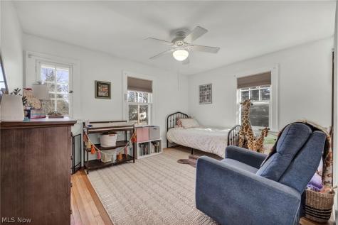 1521 Parkhill Road Cleveland Heights OH 44121