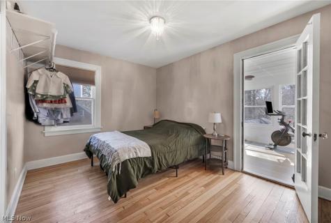 1521 Parkhill Road Cleveland Heights OH 44121